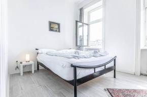 City Living, Garden Vibes 3BR Bliss in Vienna